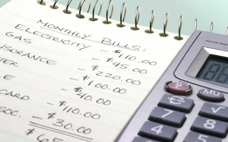 Why Tracking Small Expenses is Key to Budget Success